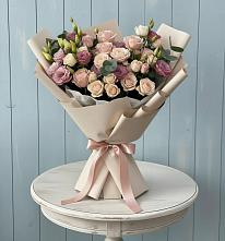 Букет цветов из:  Розы и Лизиантусы в Первомайском Челябинской области