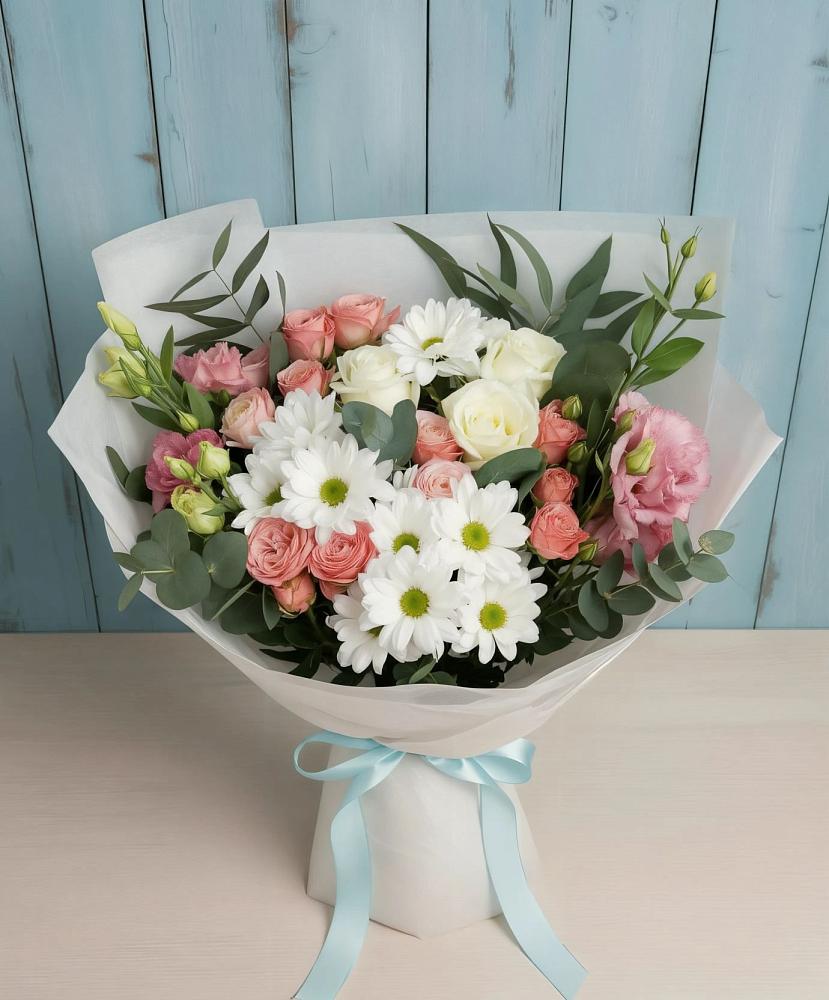 Букет цветов из: Розы, Лизиантусы и Хризантемы в Первомайском Челябинской области