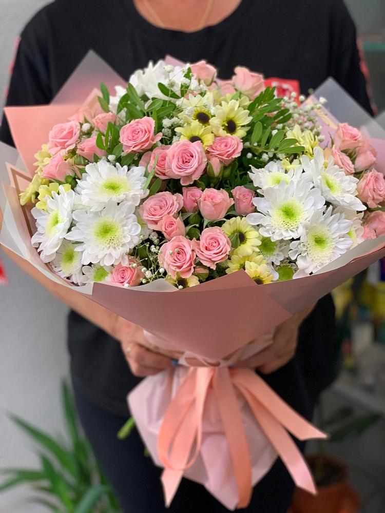 Букет цветов из: Розы и Хризантемы в Первомайском Челябинской области