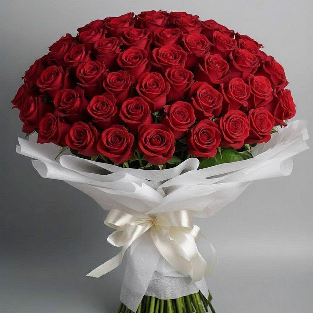 Букет 101 Красная роза Блэк Мэджик в Первомайском Челябинской области