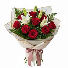 Букет цветов из:  Лилии и Розы #REPLACE_PRED# Первомайском Челябинской области