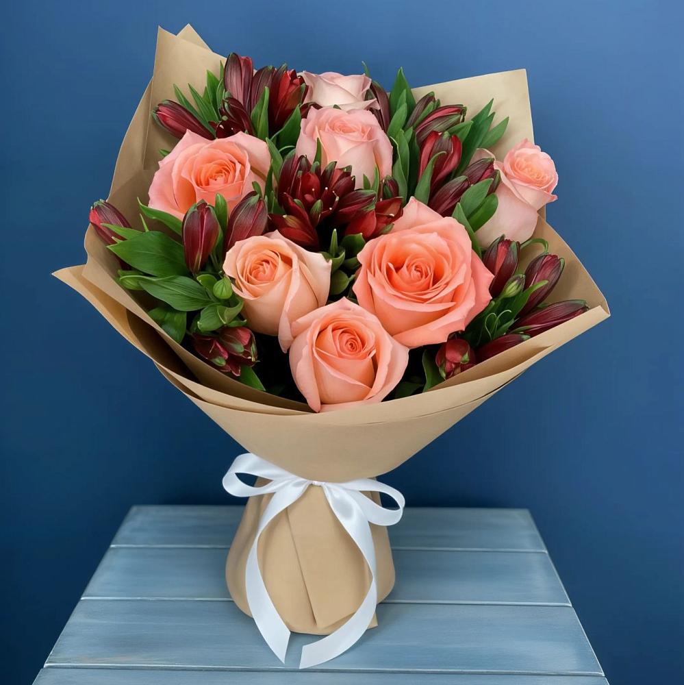 Букет цветов из: Розы и Альстромерии в Первомайском Челябинской области