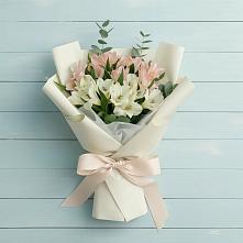 Букет цветов из:  Альстромерии в Первомайском Челябинской области