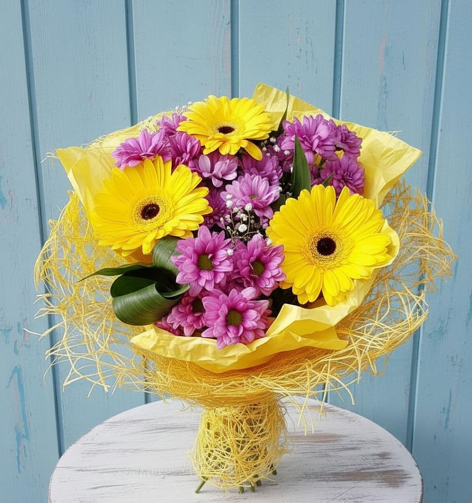 Букет цветов из: Хризантемы и Герберы в Первомайском Челябинской области