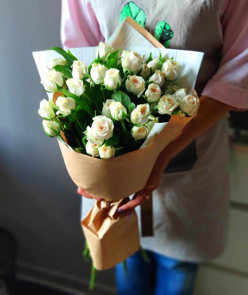 Букет цветов из: Розы в Первомайском Челябинской области