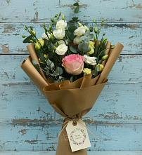 Букет цветов из:  Розы и Лизиантусы #REPLACE_PRED# Первомайском Челябинской области